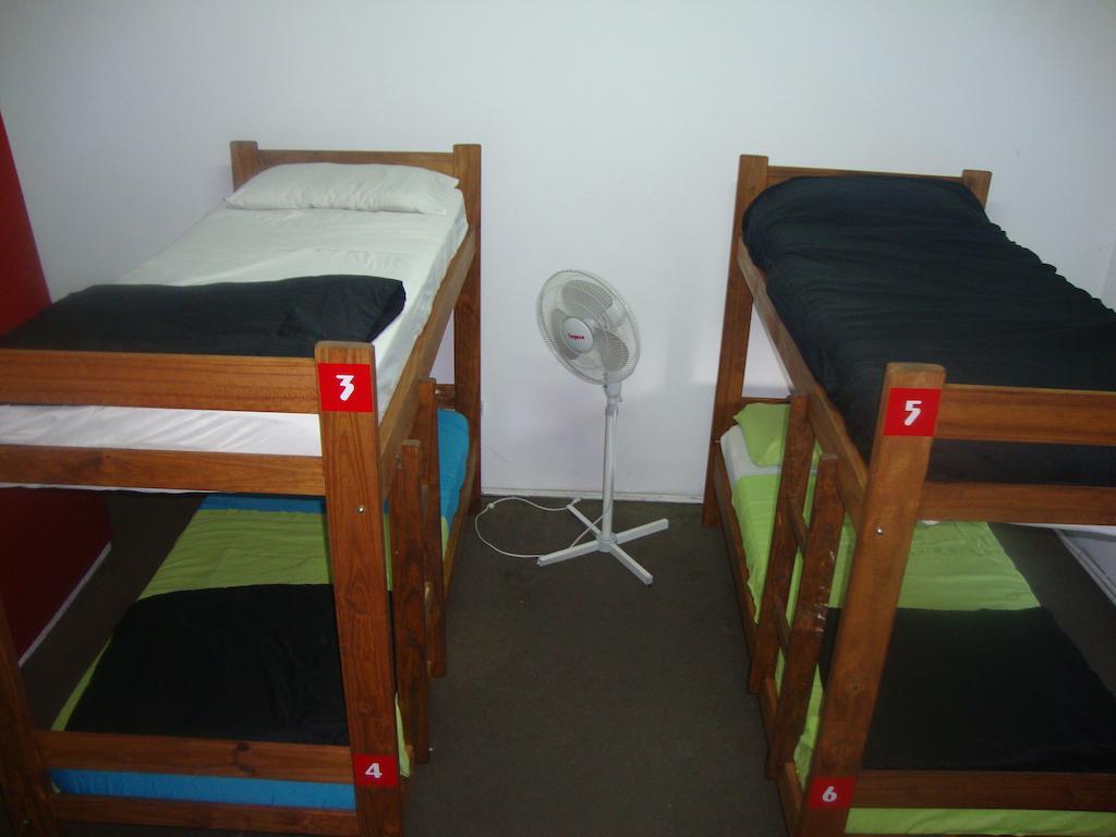 El Intercultural Hostel Ла-Плата Номер фото